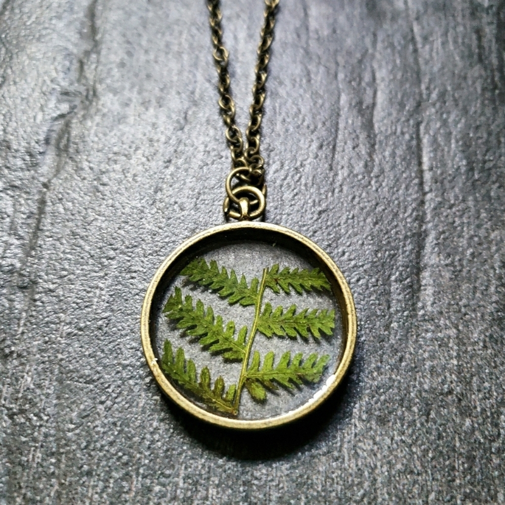 Real fern necklace